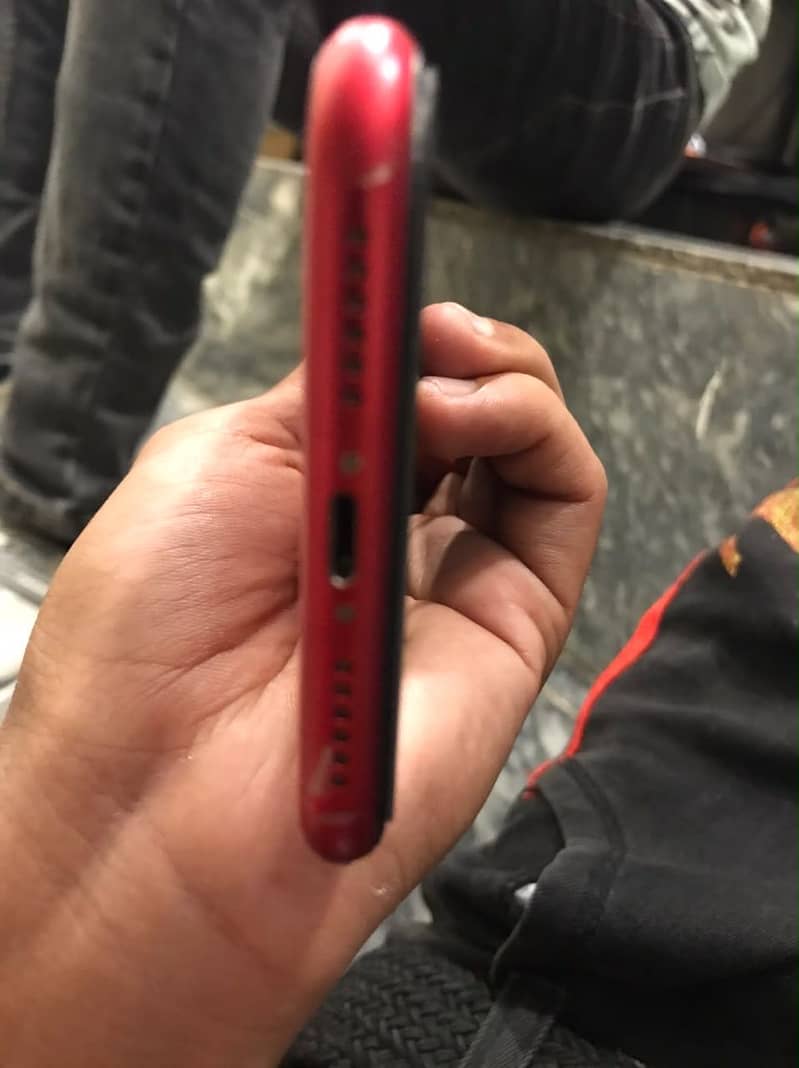 Apple iPhone 11 6