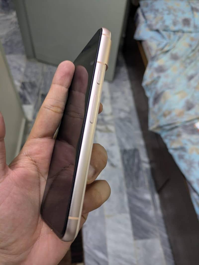 Google Pixel 8 1