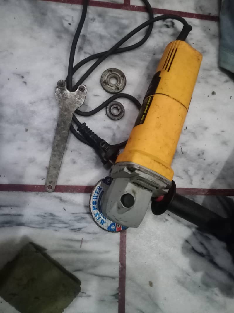 Angle Cutter/Grinder 2