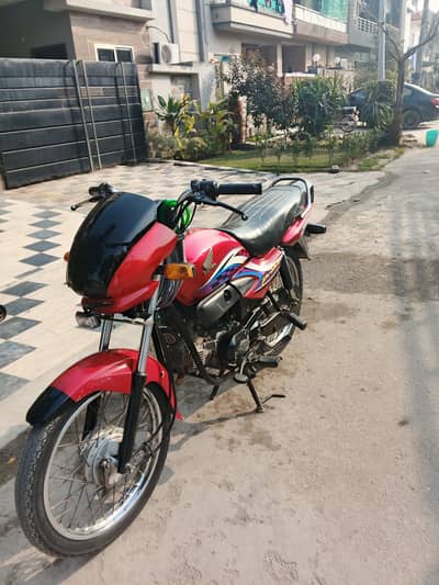 Honda Pridor 2016