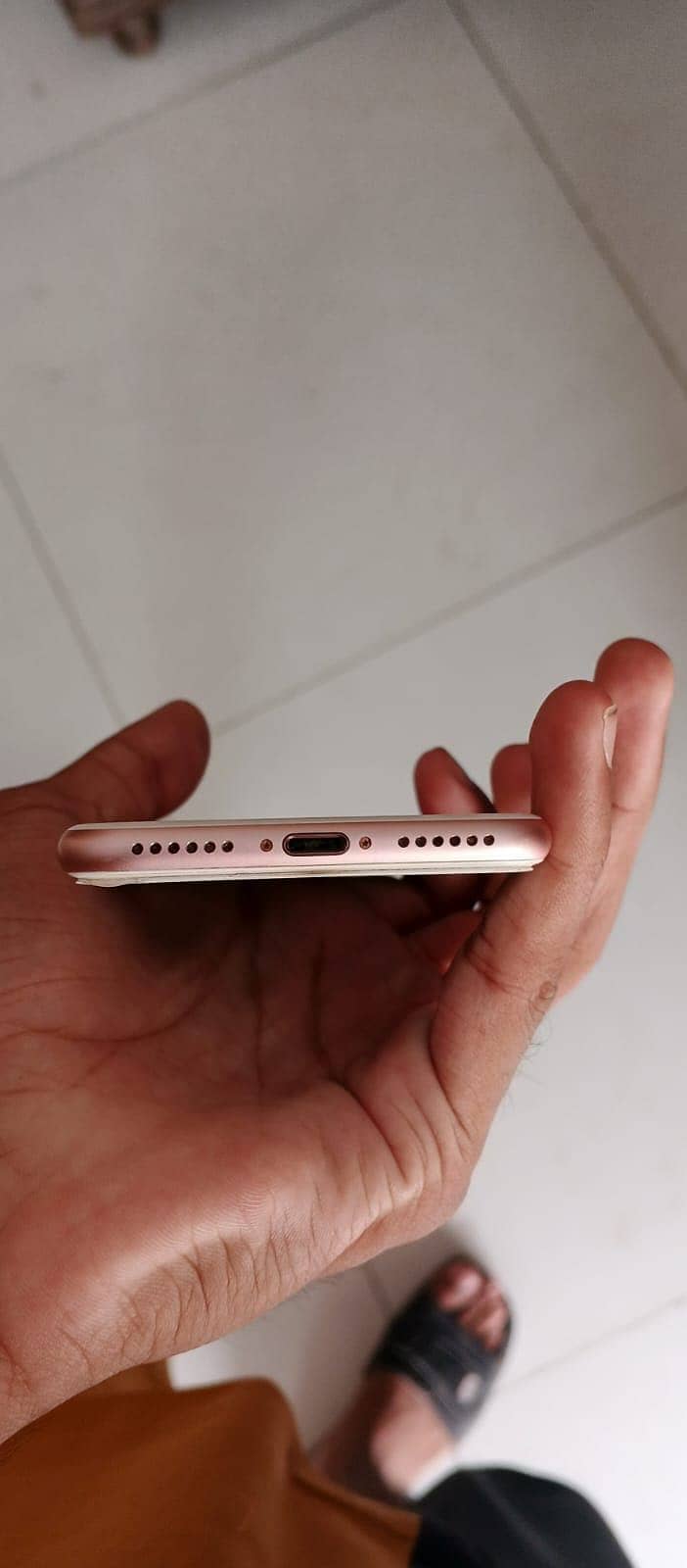 Apple iPhone 7 1