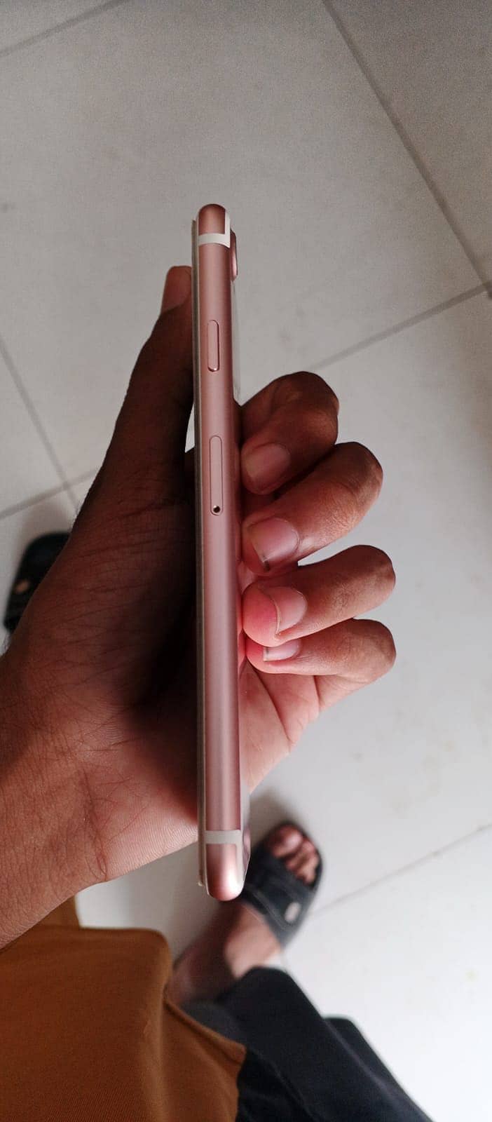 Apple iPhone 7 2