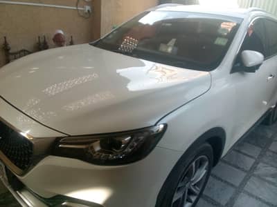 MG HS 2022
