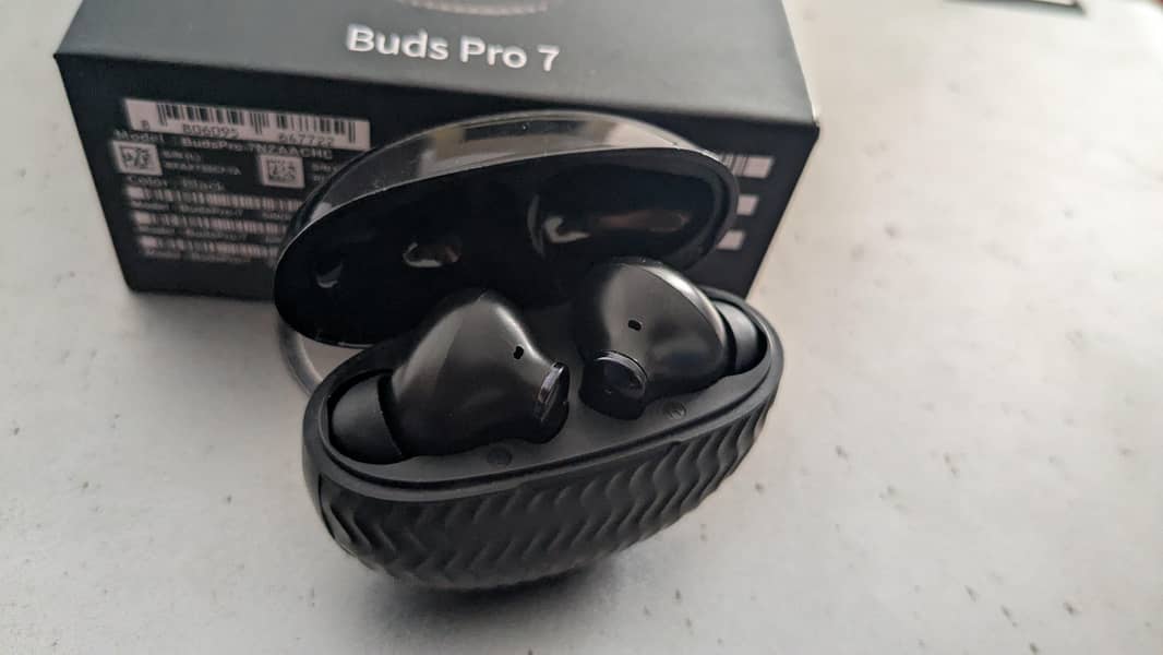 Buds pro 7 1