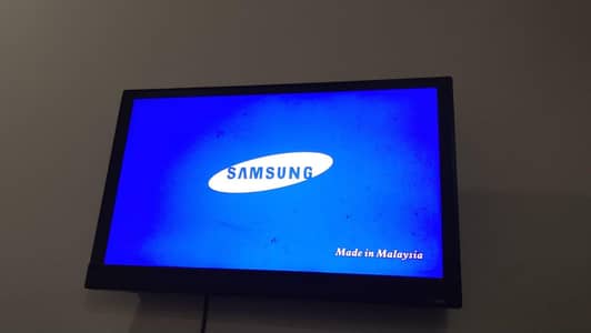 Samsung 21 lcd all ok clear display