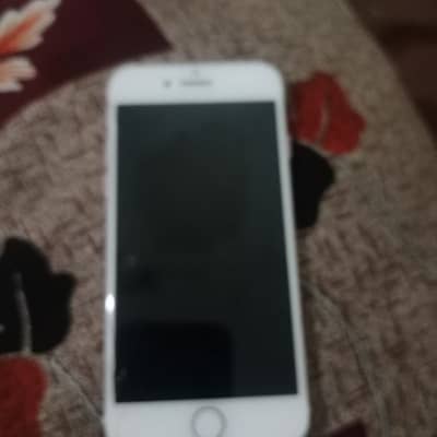 I phone 7plus ,,,dead not working for parts used
