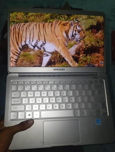 Sumsung premium laptop
