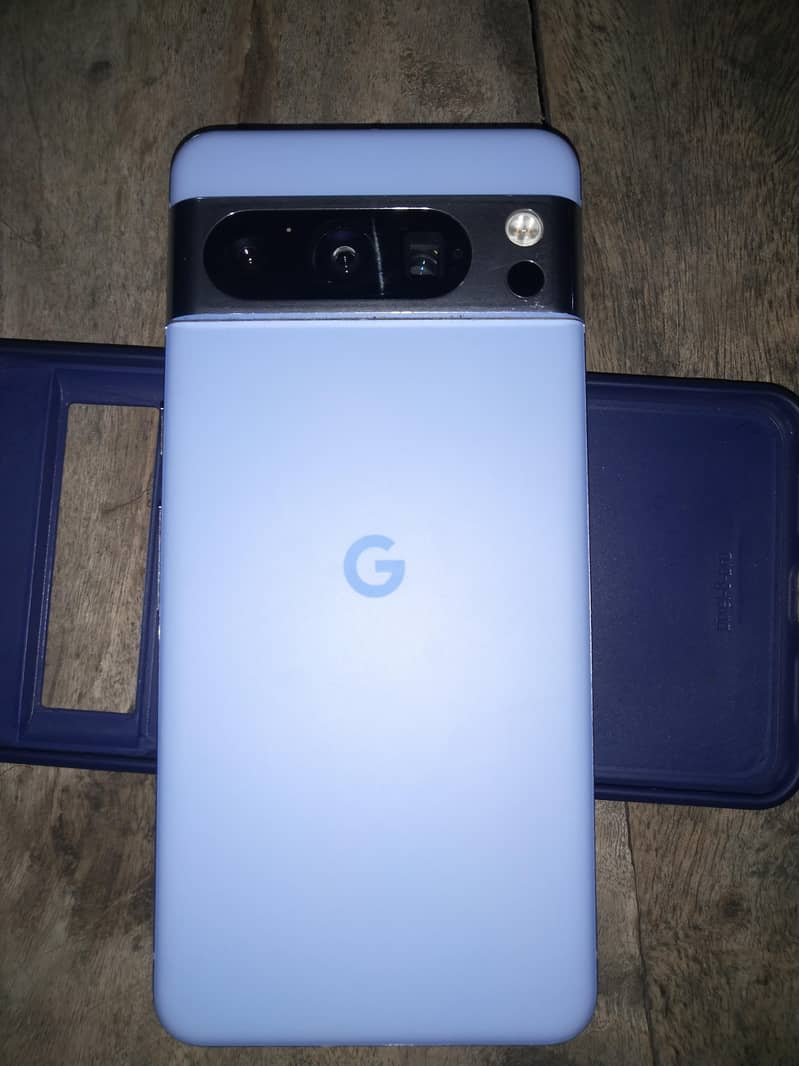 Google Pixel 8 Pro 0