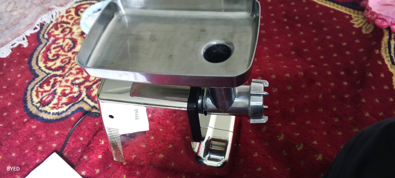 meet grinder 1