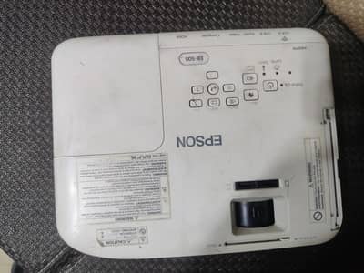 Epson EB-SO5 PROJECTOR