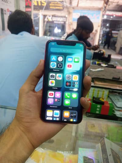 Apple iPhone XR