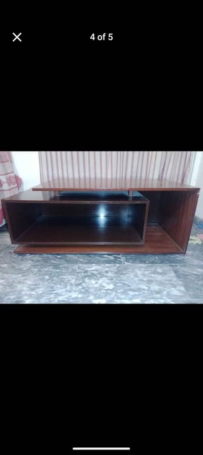 Centre table