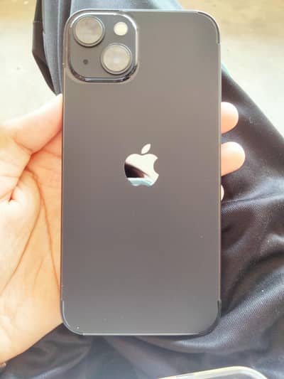 Apple iPhone 13