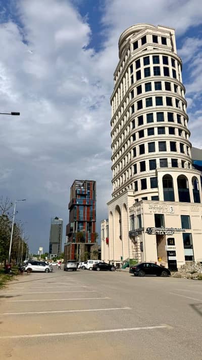 Brand New Offices size 836 St Ft To 1254 Sq Ft 1672 Sq Ft 2090 Sq Ft to 10,000 sq ft at New Blue Area Towers For Rent