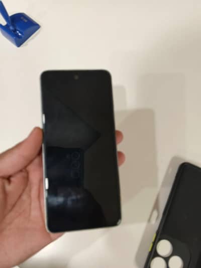 Tecno Spark 20 8/8+256with box charger