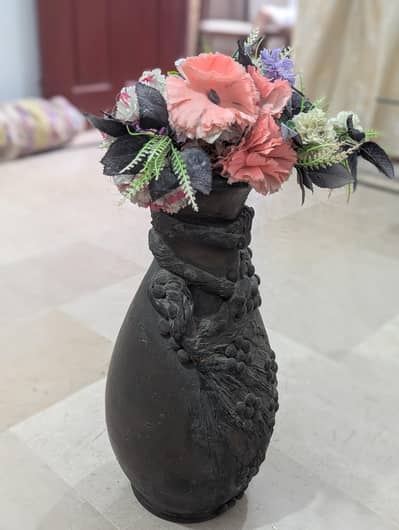 Flower vase