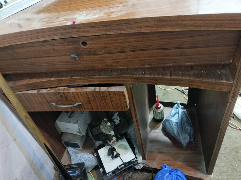 Computer Table + Office Chair 2