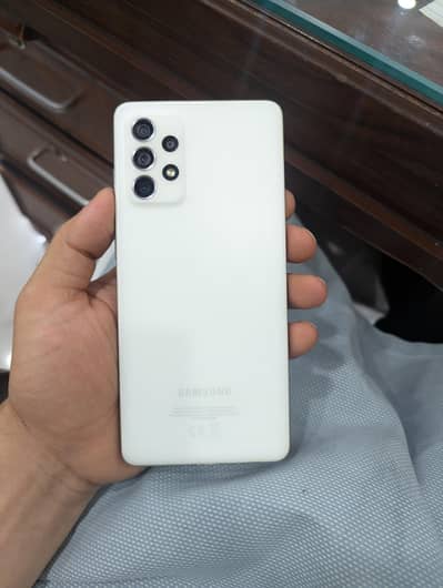 Samsung Mobile A72