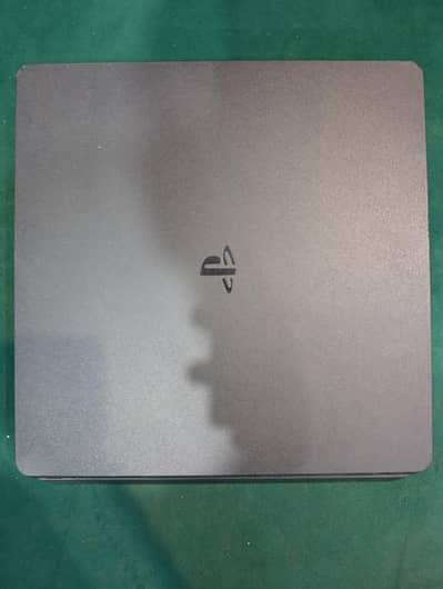 PS4 slim 1tb