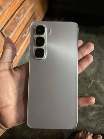 Infinix Hot 60i 6/128 with Original Box and Original 45W charger