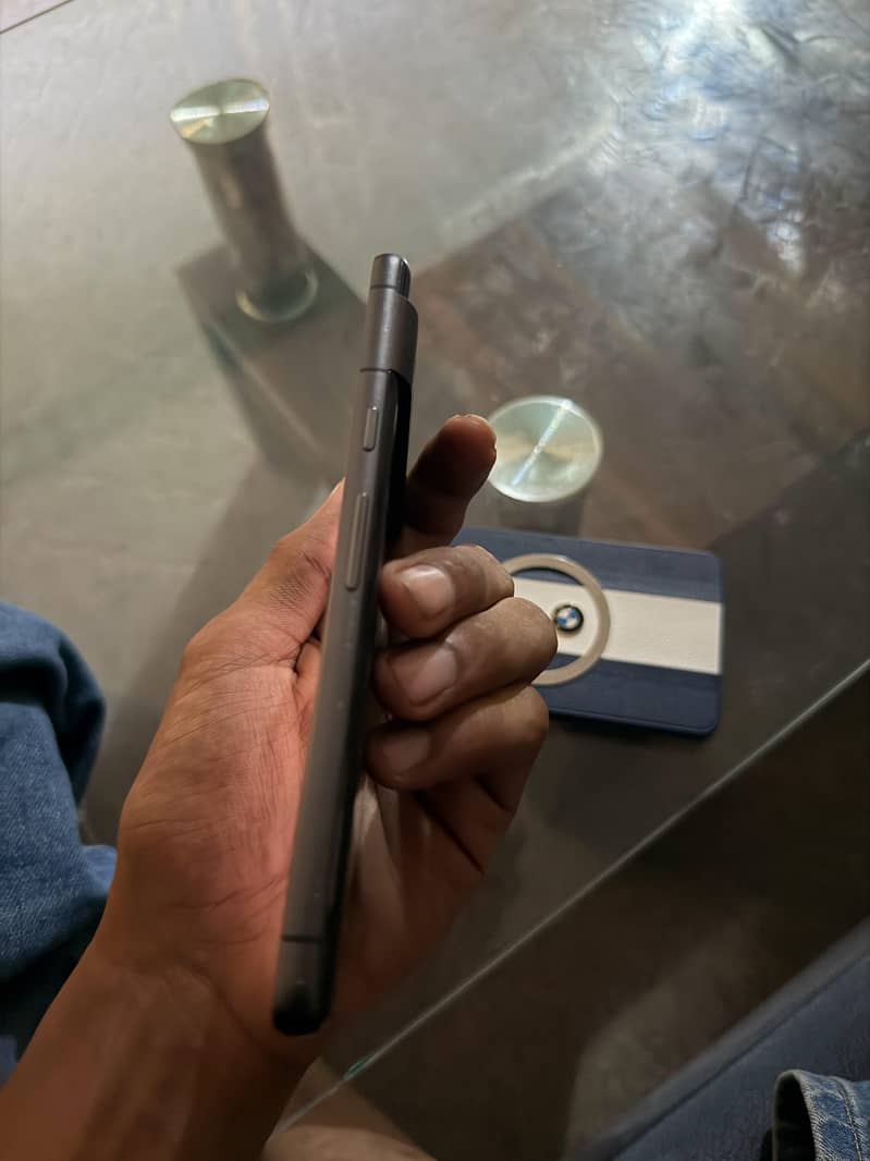 Google Pixel 7 5