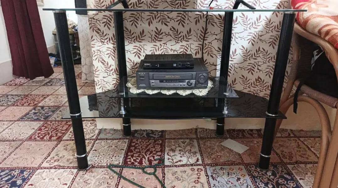 tv stand 0