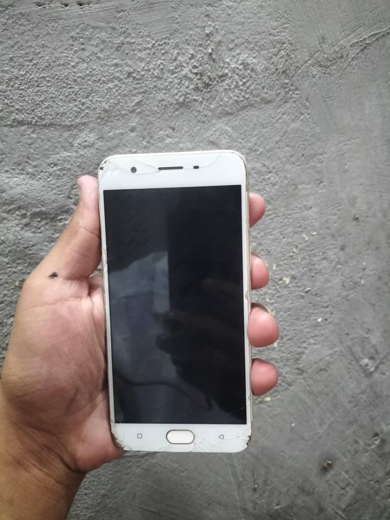 OPPO A57 0