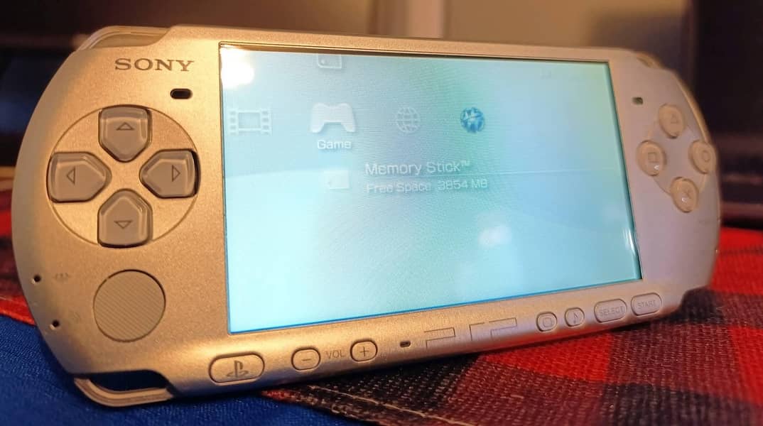 Silver Psp 3