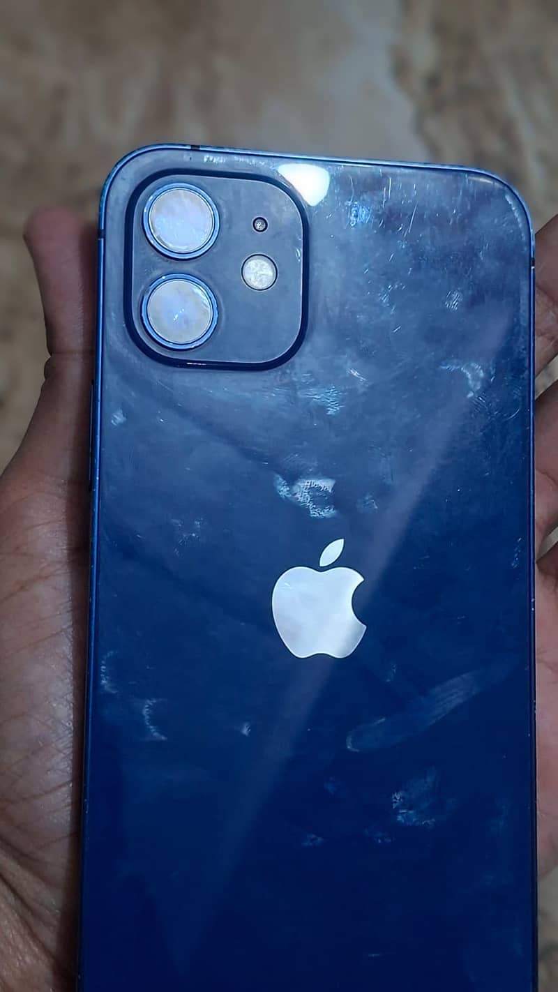Apple iPhone 12 1
