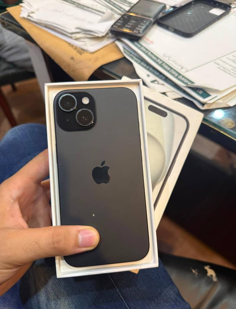 Apple iPhone 15 0