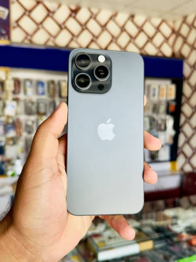 Apple iPhone 15 Pro Max