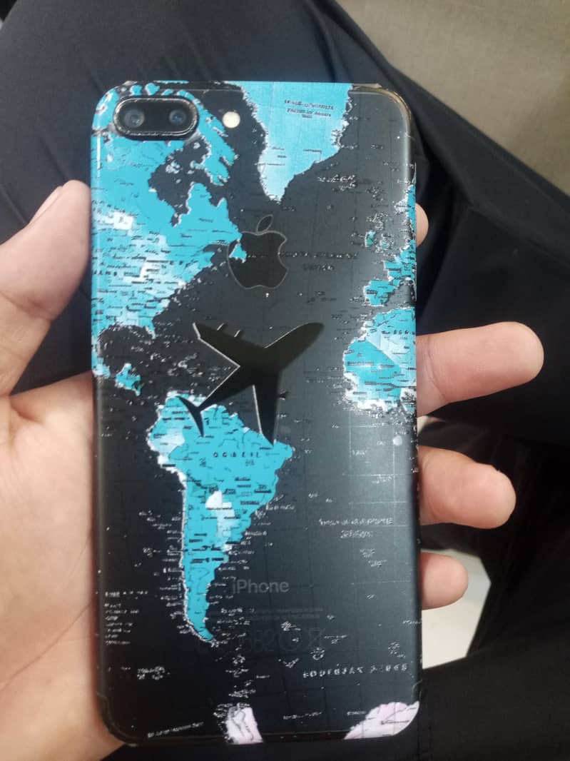 Apple iPhone 7 Plus 0