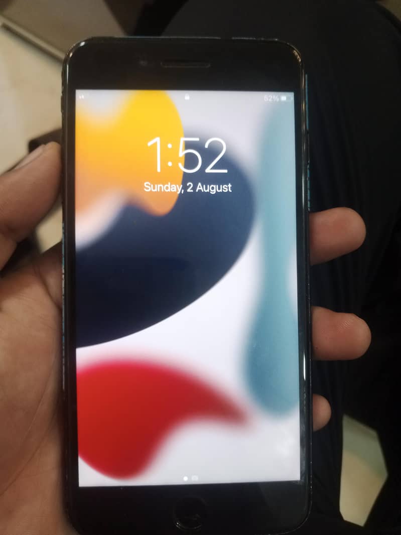 Apple iPhone 7 Plus 1