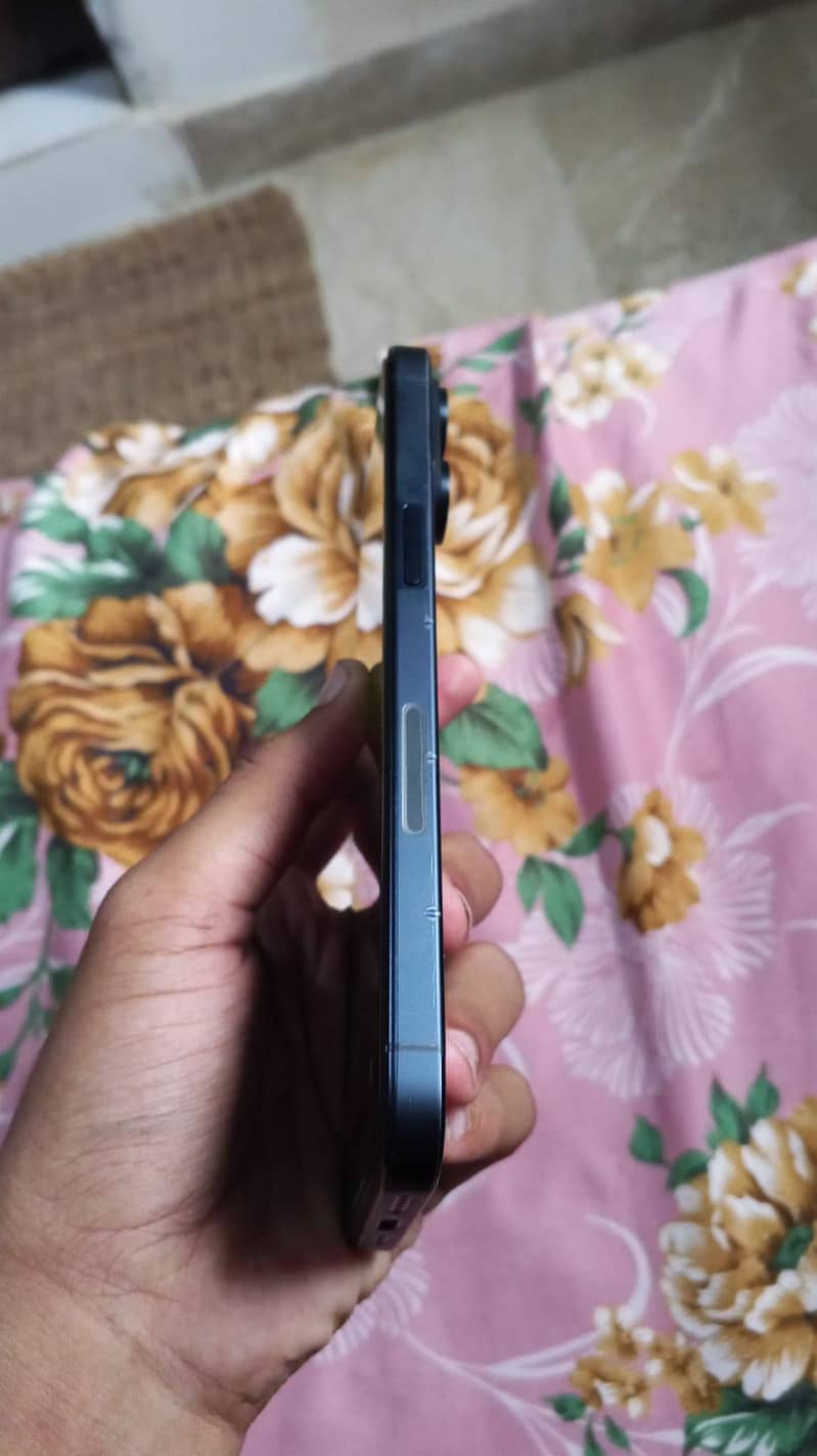 Iphone 15 pro max 1
