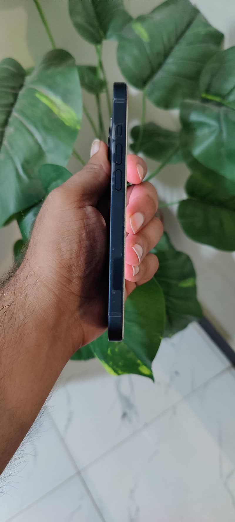 Apple iPhone 14 5