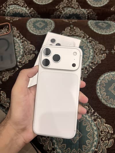 Apple iPhone 17 Pro Max 256Gb Factory - Physical/Esim