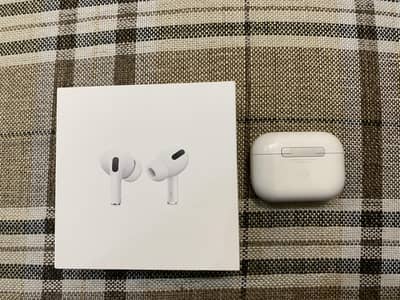 Apple AirPods Pro 1st Gen Original