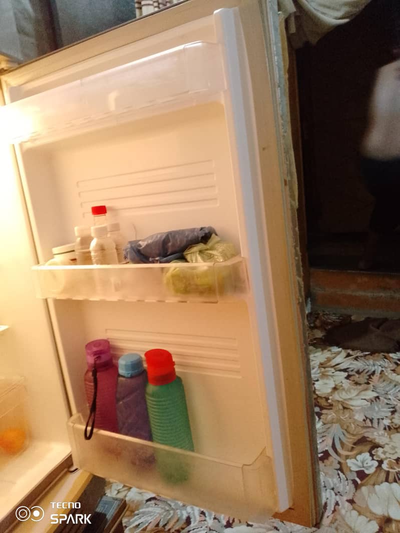 refigerator 3