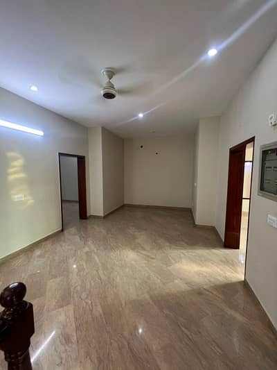 10 Marla Double Unit Independent House For Rent Near Ucp University & Shaukat Khanam Chowk