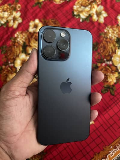 Apple iPhone 15 Pro Max