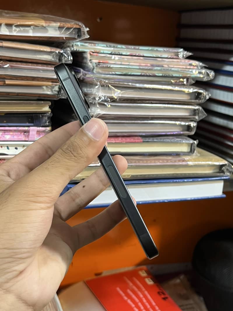 Apple iPhone 15 1