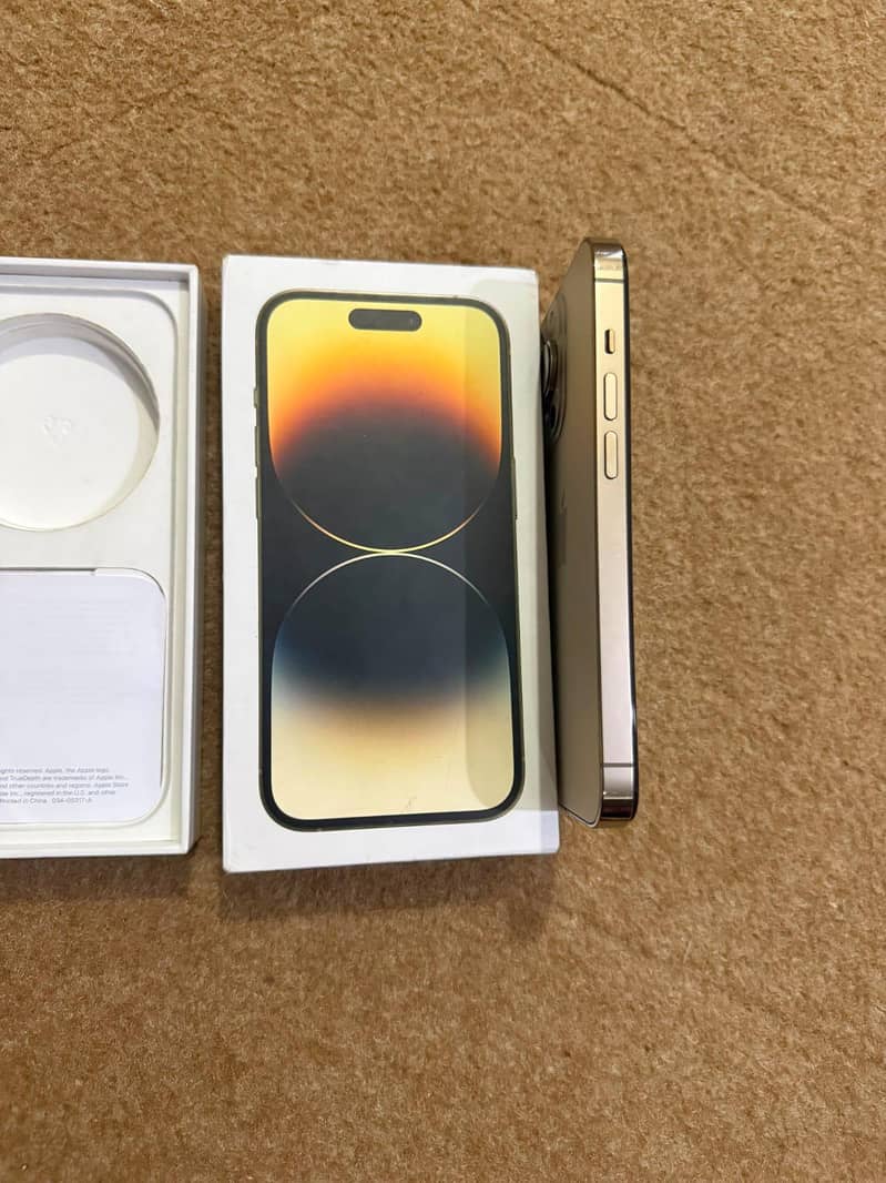 Apple iPhone 14 Pro 1