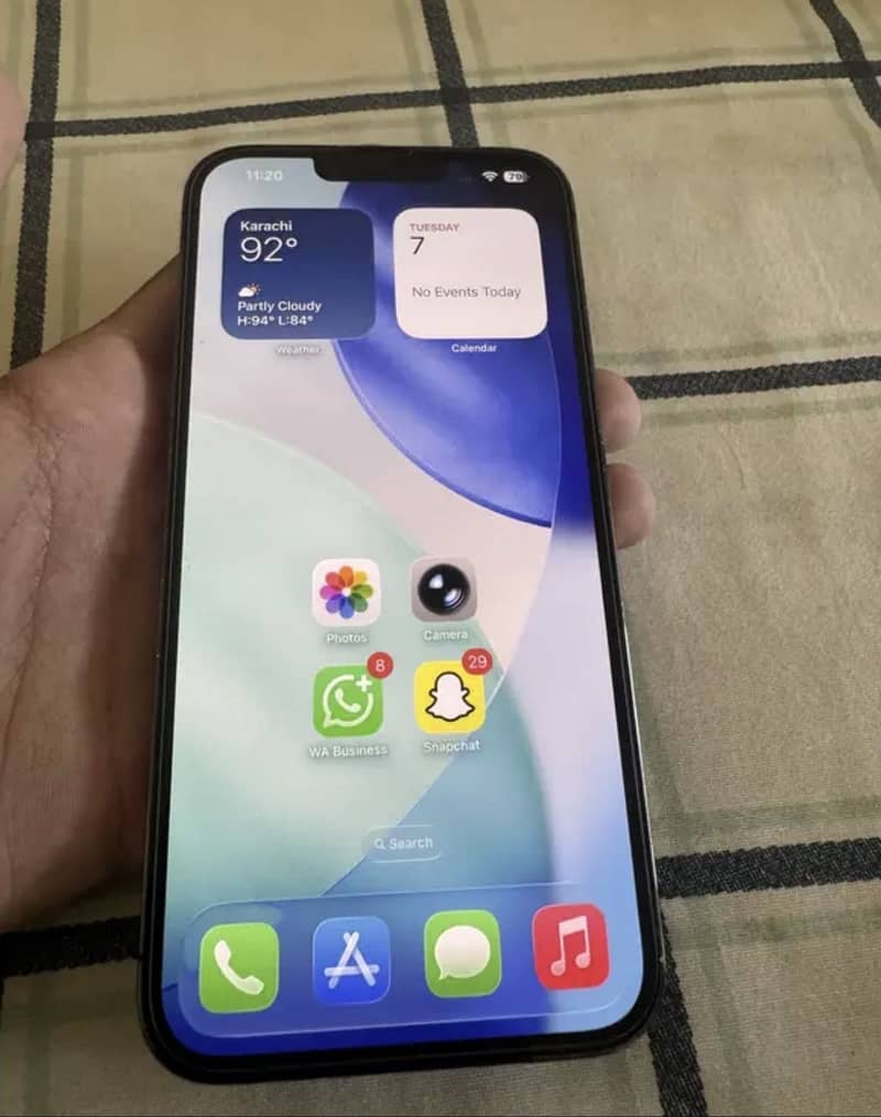 iPhone 13 Pro Max 1