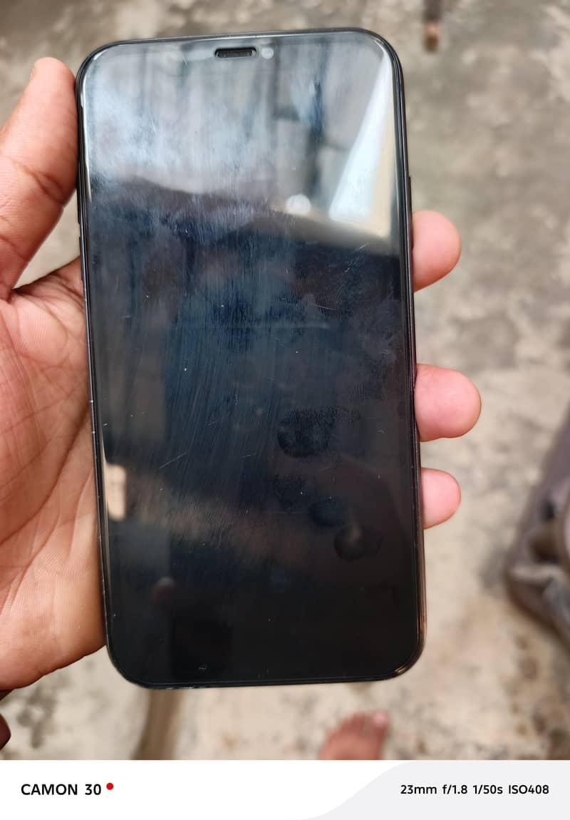 Apple iPhone 11 6