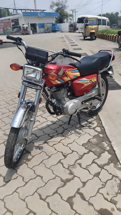Honda CG125 red colour 2025/2026