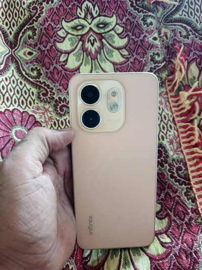 Infinix Smart 9  4+4 gb ram 128 gb Storage