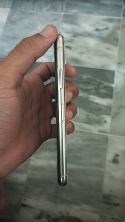 Apple iPhone X