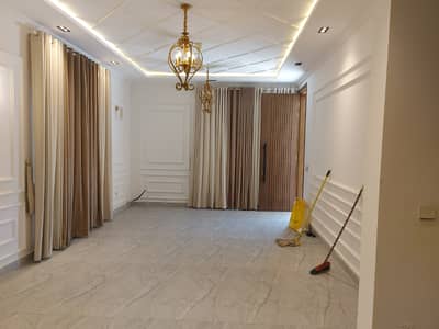 8 Marla Corner Awsome Constructed House For Sale