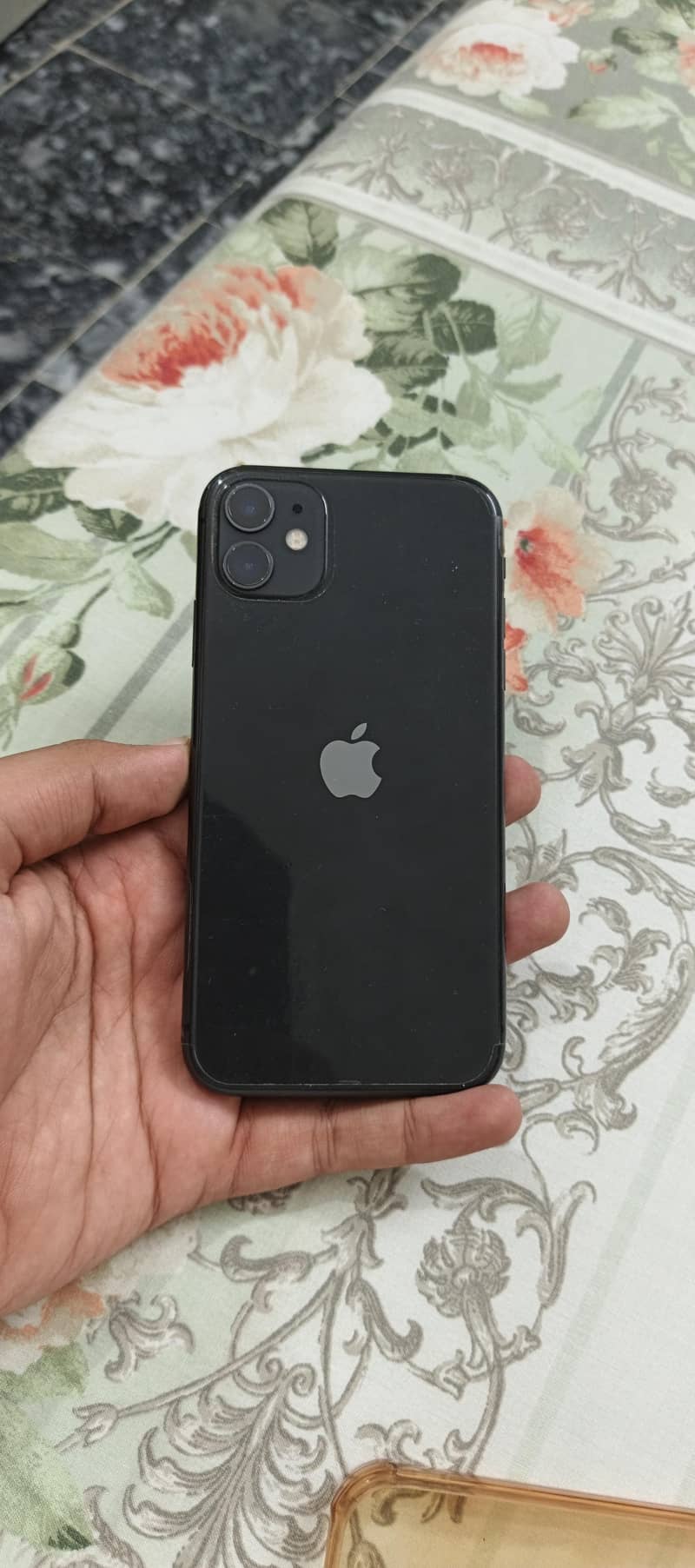 Apple iPhone 11 9