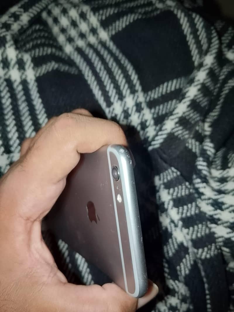 Apple iPhone 6 Plus (read description) 0